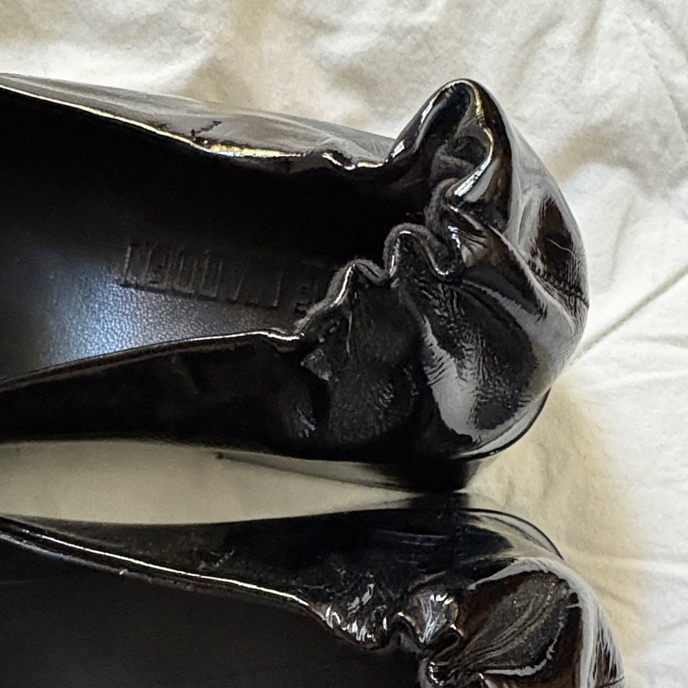 Women’s Black Loafers - Picture 4 of 4
